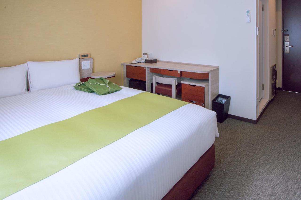Kuretake Inn Premium Meieki Minami Nagoya Buitenkant foto